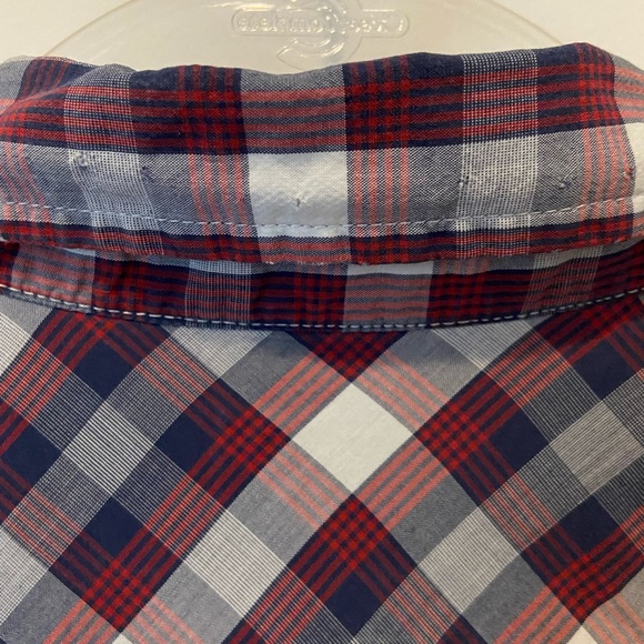 Gap Plaid Button Down Shirt - Picture 6 of 6